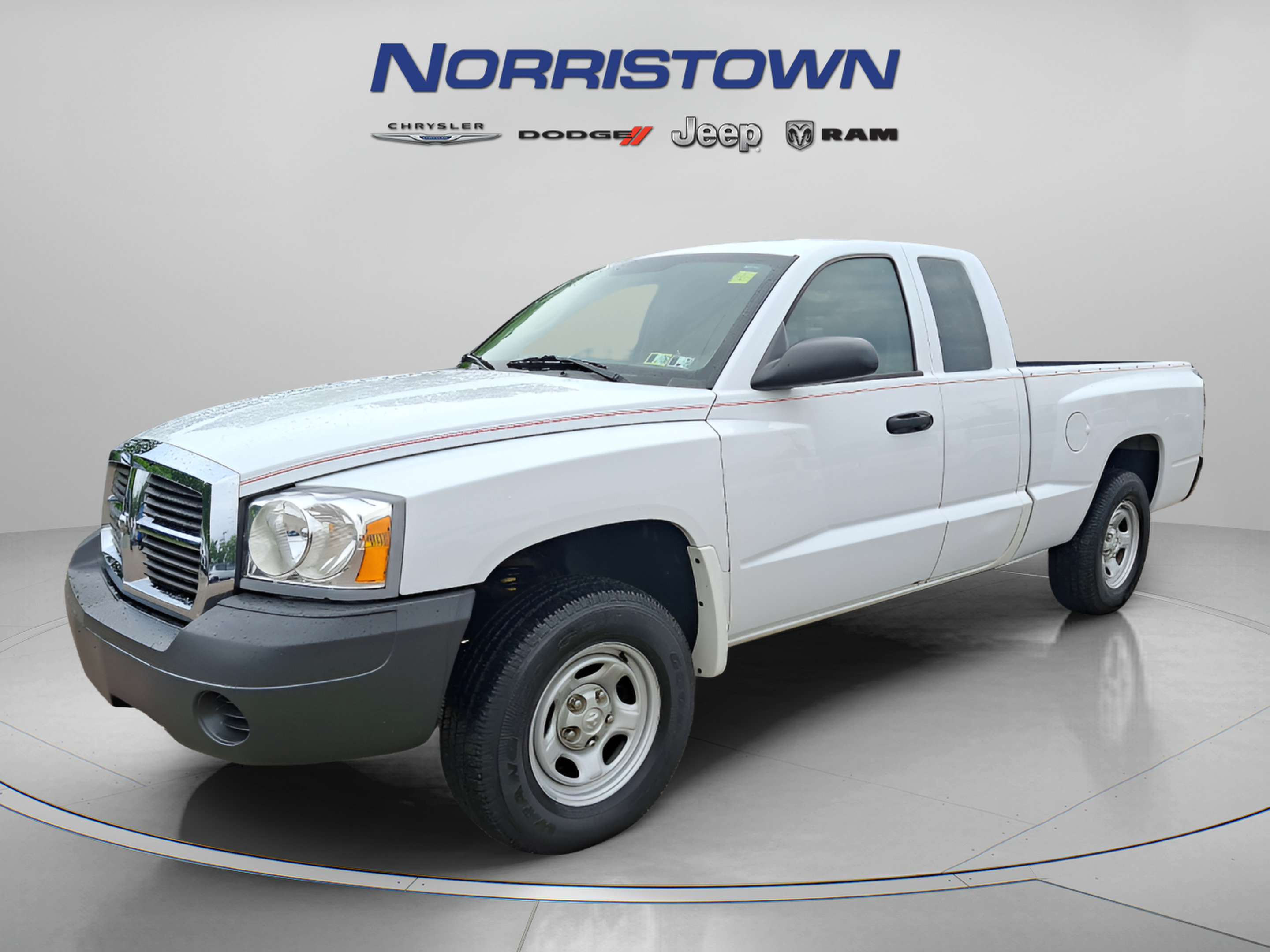 Used 2007 Dodge Dakota ST RWD image 3