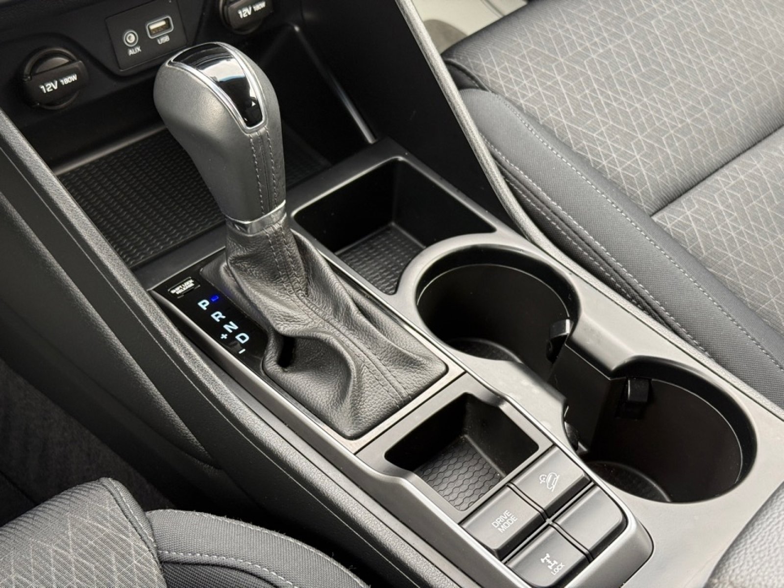 Used 2016 Hyundai Tucson Sport image 16