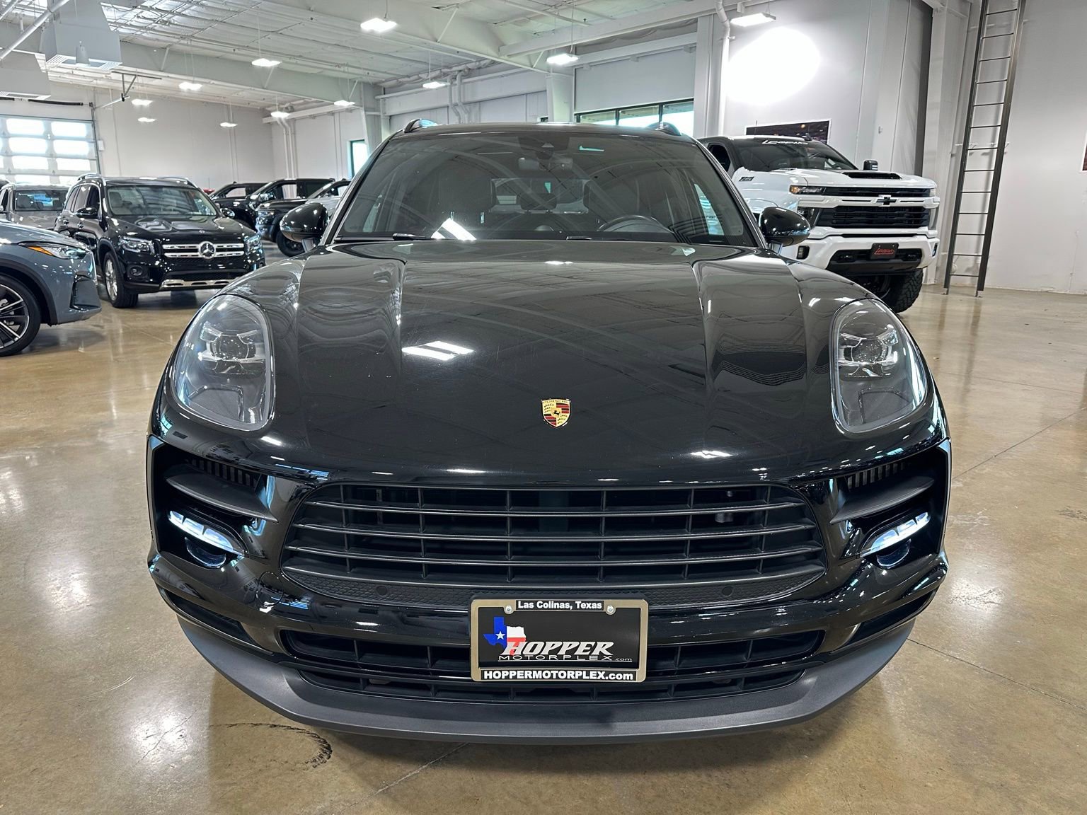 Used 2021 Porsche Macan S video 2