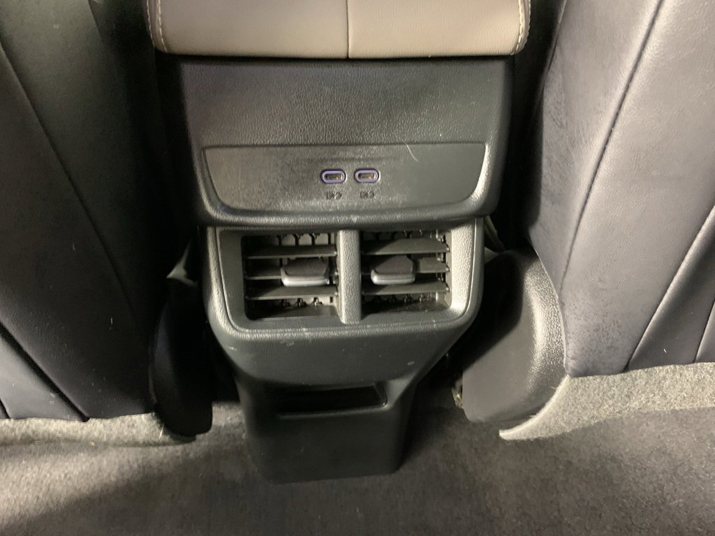 Used 2025 GMC Terrain Elevation w/ Elevation Premium Package image 29