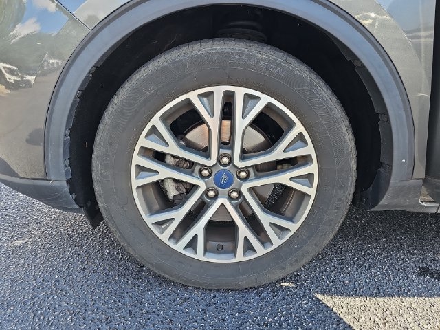 Used 2020 Ford Escape SEL FWD image 28