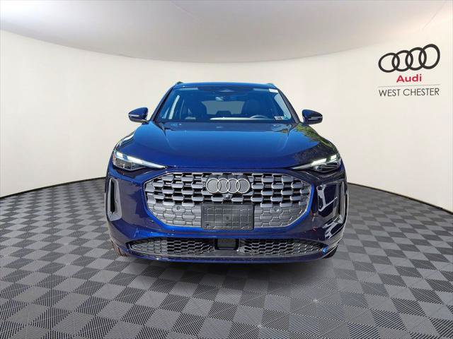 Certified 2025 Audi Q5 Premium w/ Convenience Package AWD/4WD image 2
