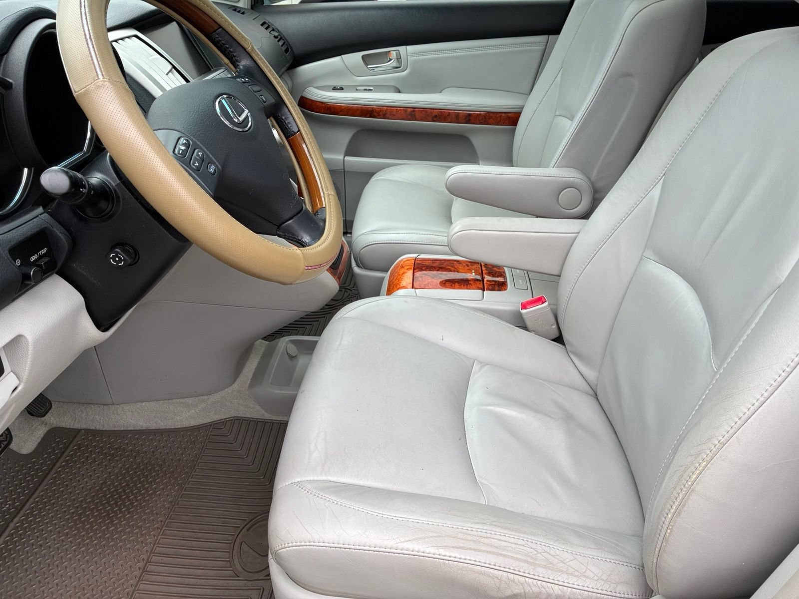 Used 2005 Lexus RX 330 AWD w/ Premium Plus Pkg image 13