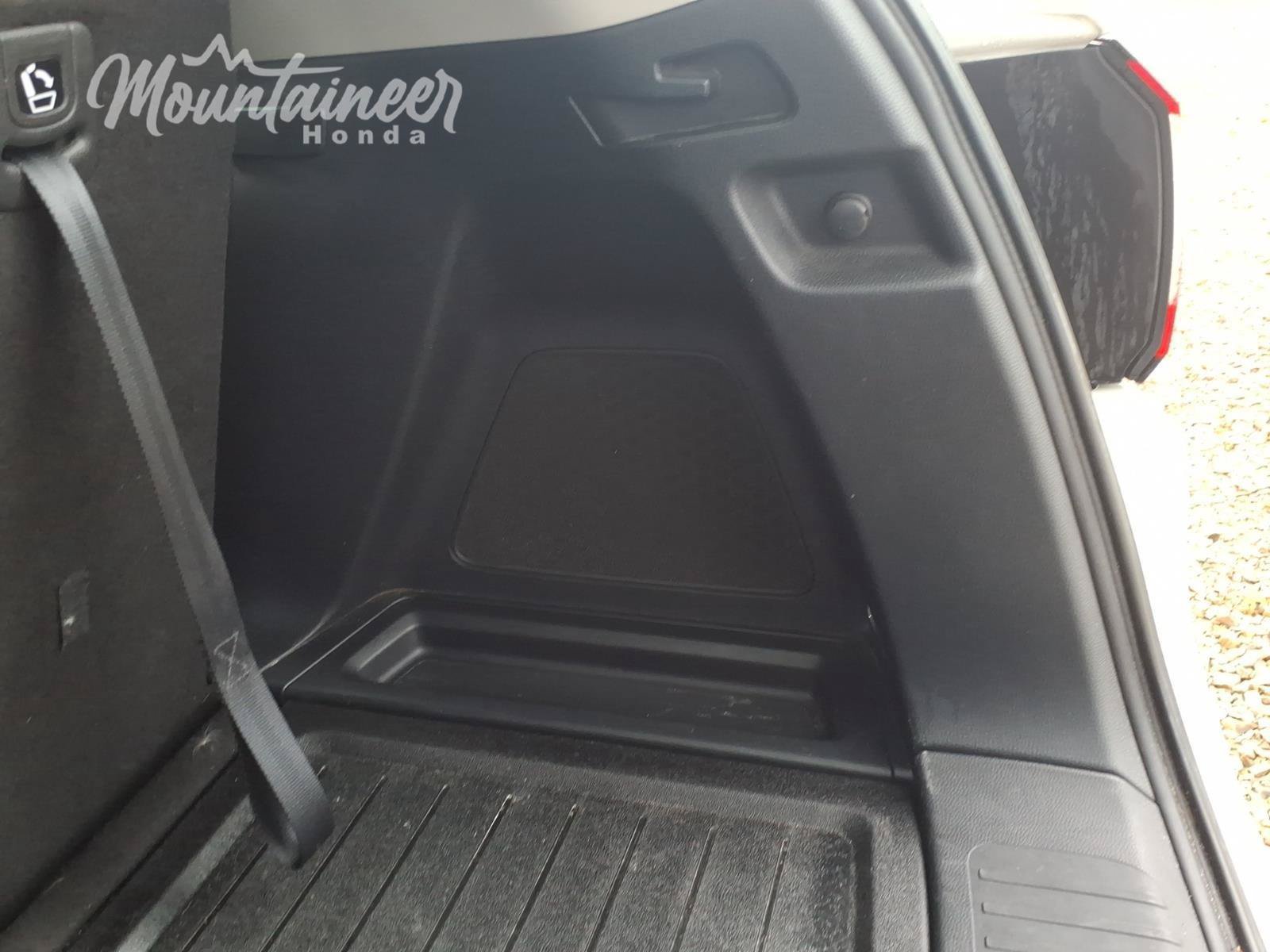 Used 2023 Honda Pilot Touring image 25