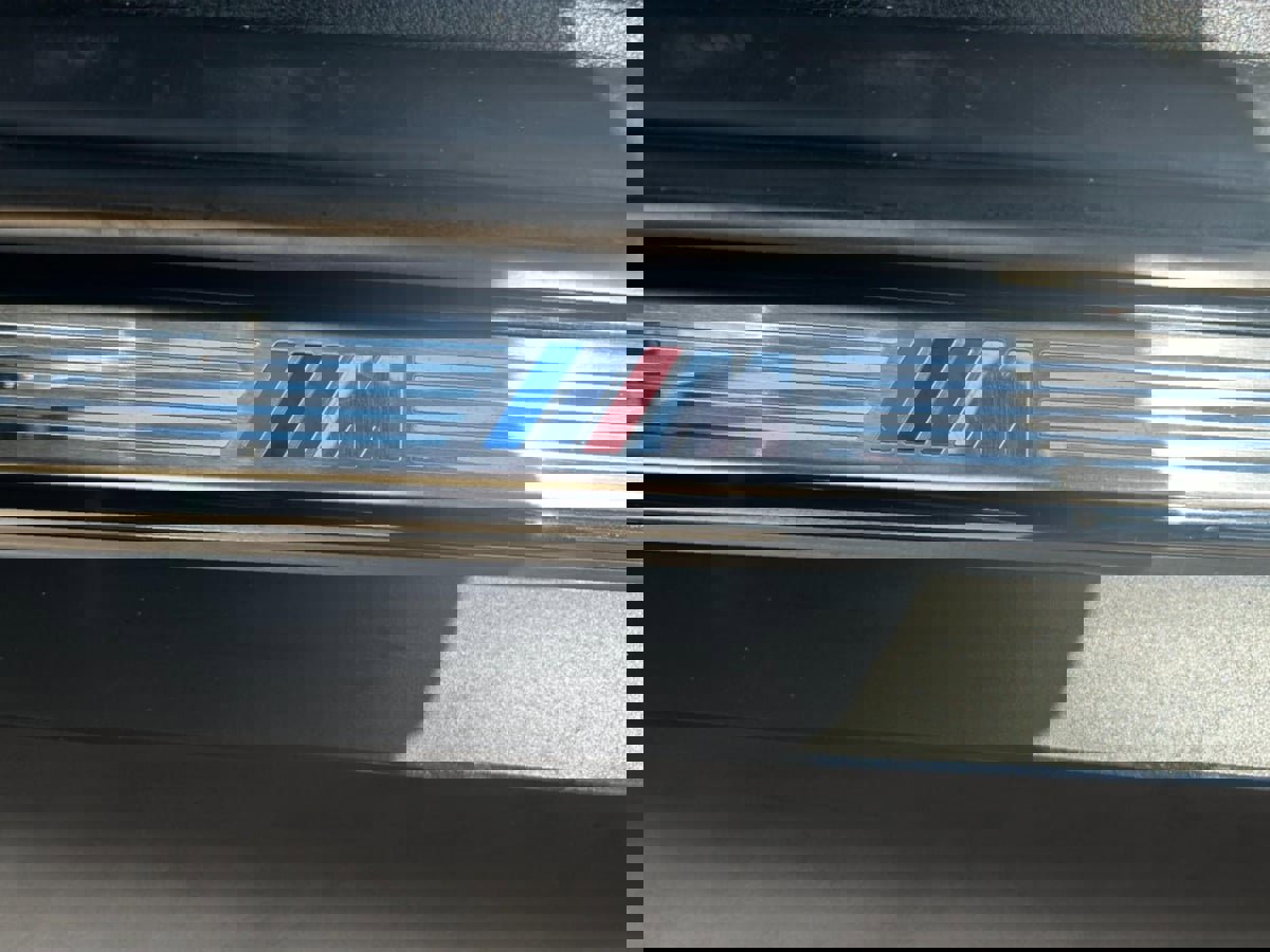 Used 2011 BMW X5 xDrive50i image 40