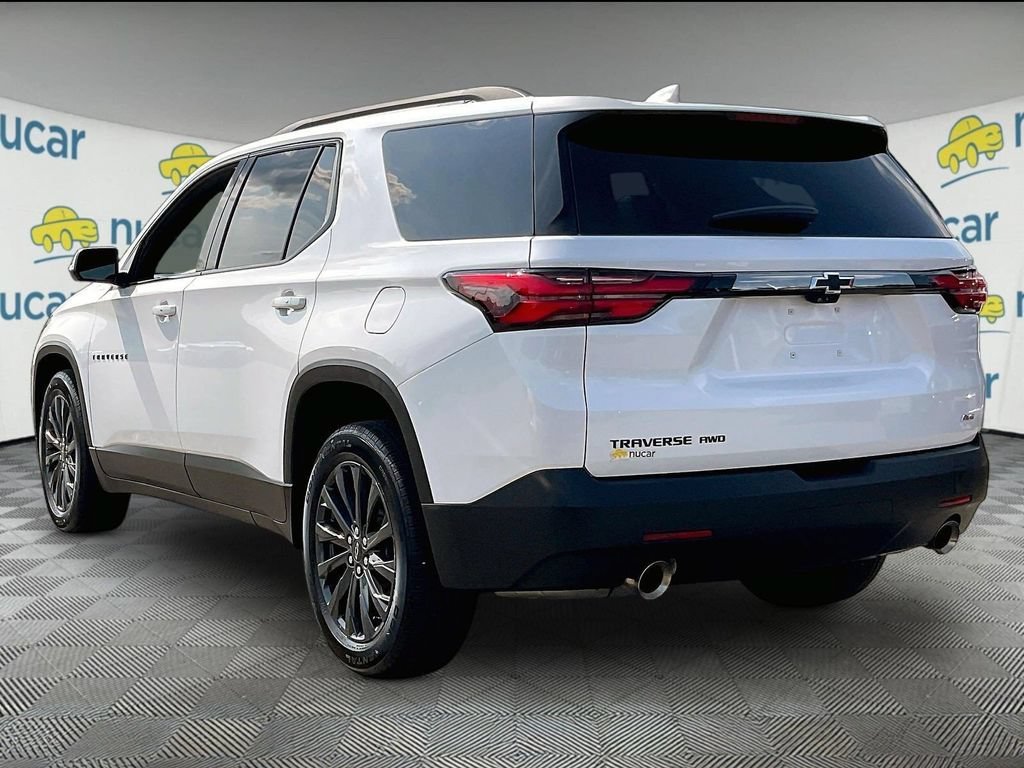 Used 2023 Chevrolet Traverse RS w/ LPO, Floor Liner Package AWD/4WD image 4
