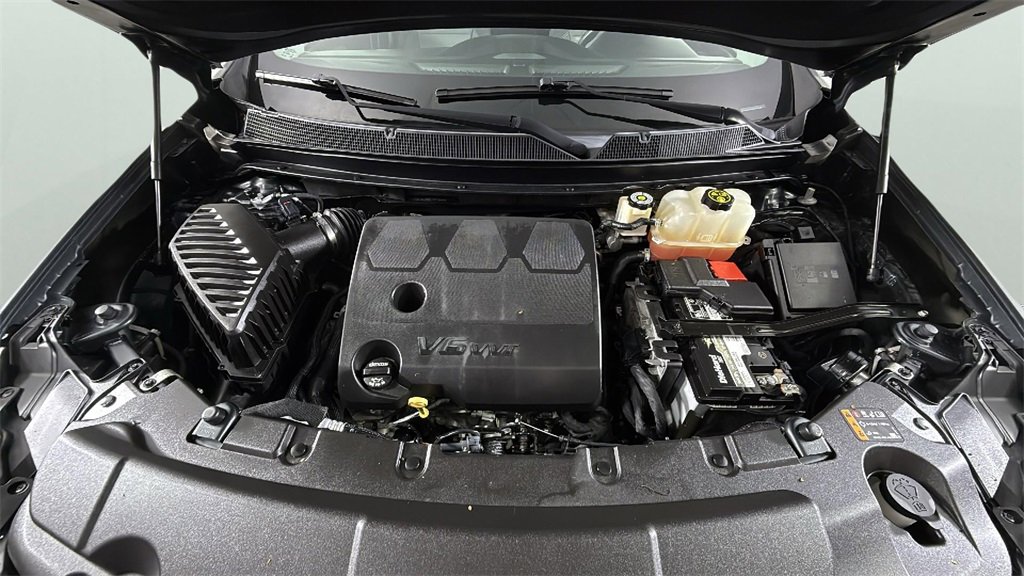 Used 2019 Chevrolet Traverse LT image 37