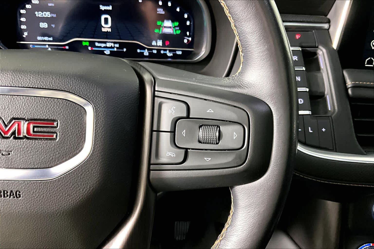 Certified 2022 GMC Yukon AT4 AWD/4WD image 24