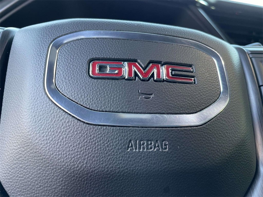 Used 2024 GMC Sierra 1500 AT4 w/ Technology Package image 32