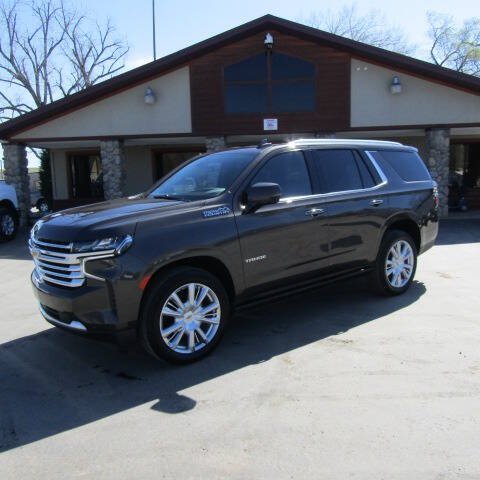 Used 2021 Chevrolet Tahoe High Country w/ Premium Package AWD/4WD image 2