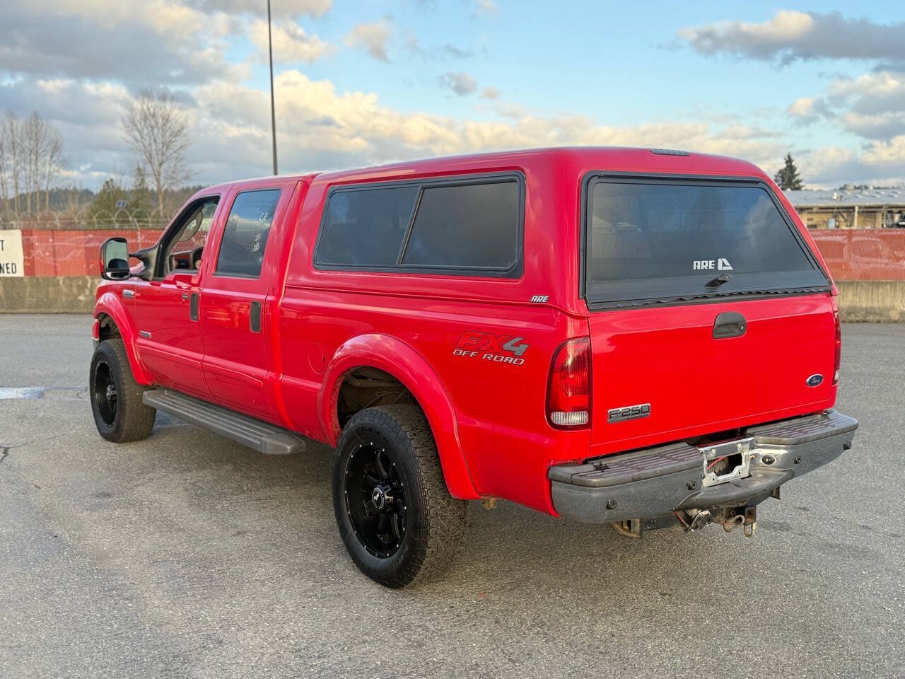 Used 2006 Ford F250 Lariat AWD/4WD image 4