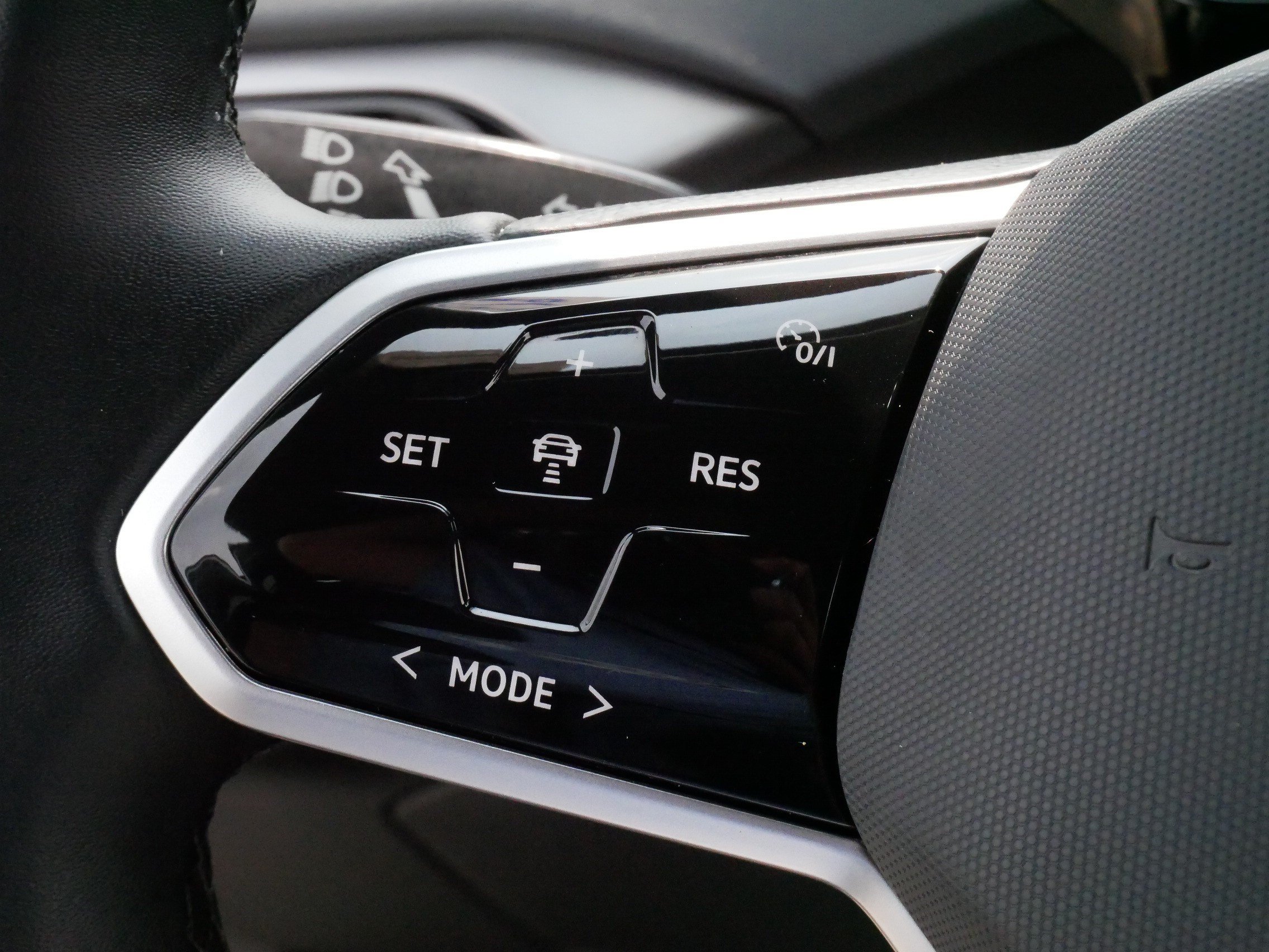 Certified 2023 Volkswagen ID.4 Pro S AWD/4WD image 25