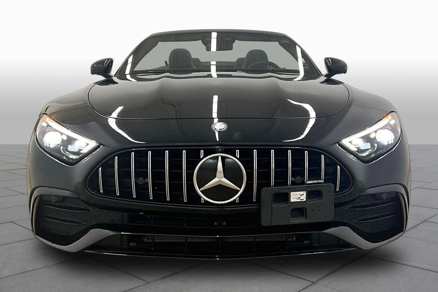 Used 2025 Mercedes-Benz SL 43 AMG image 4