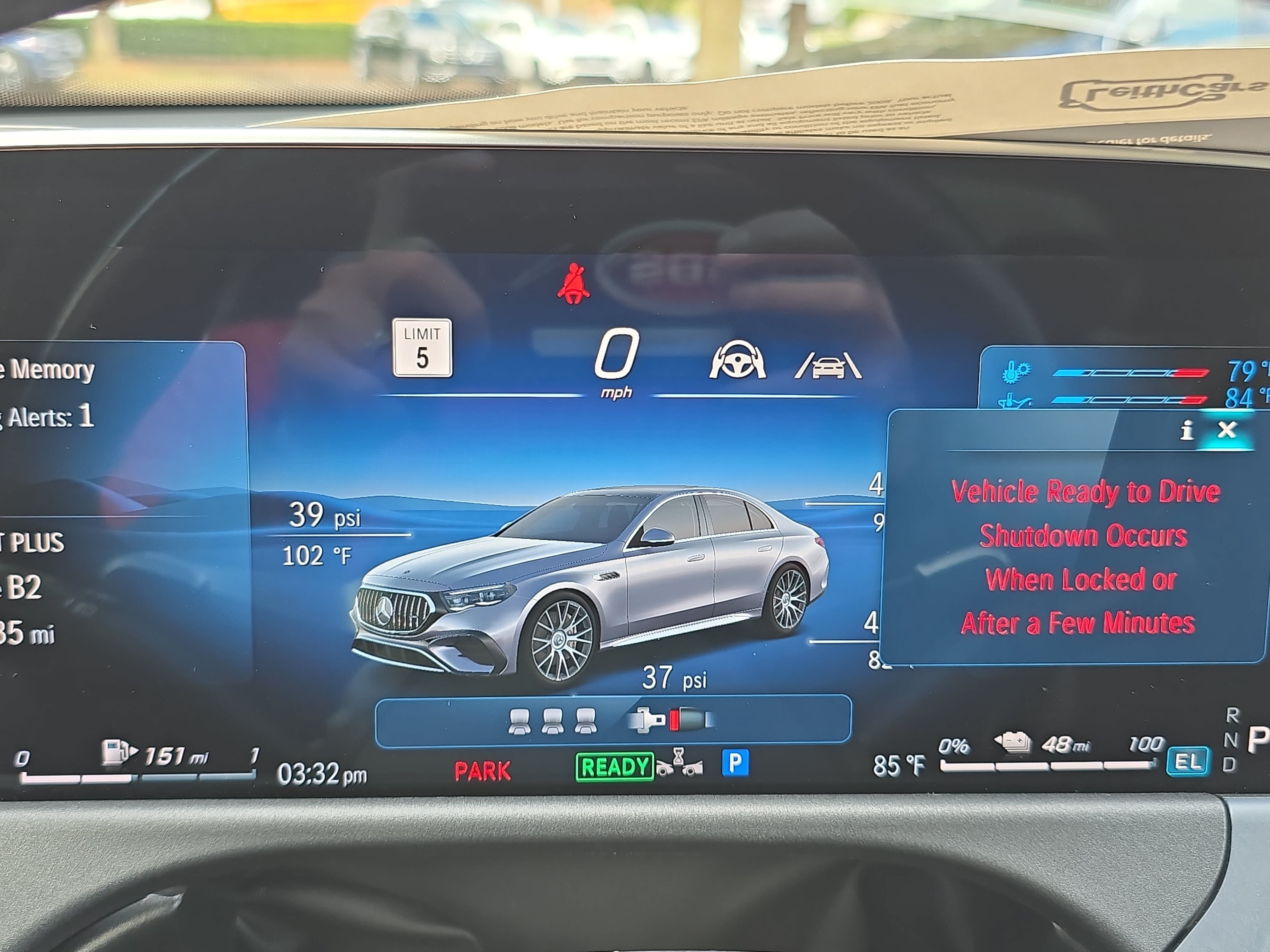 Certified 2025 Mercedes-Benz E 53 AMG e 4MATIC Sedan image 19