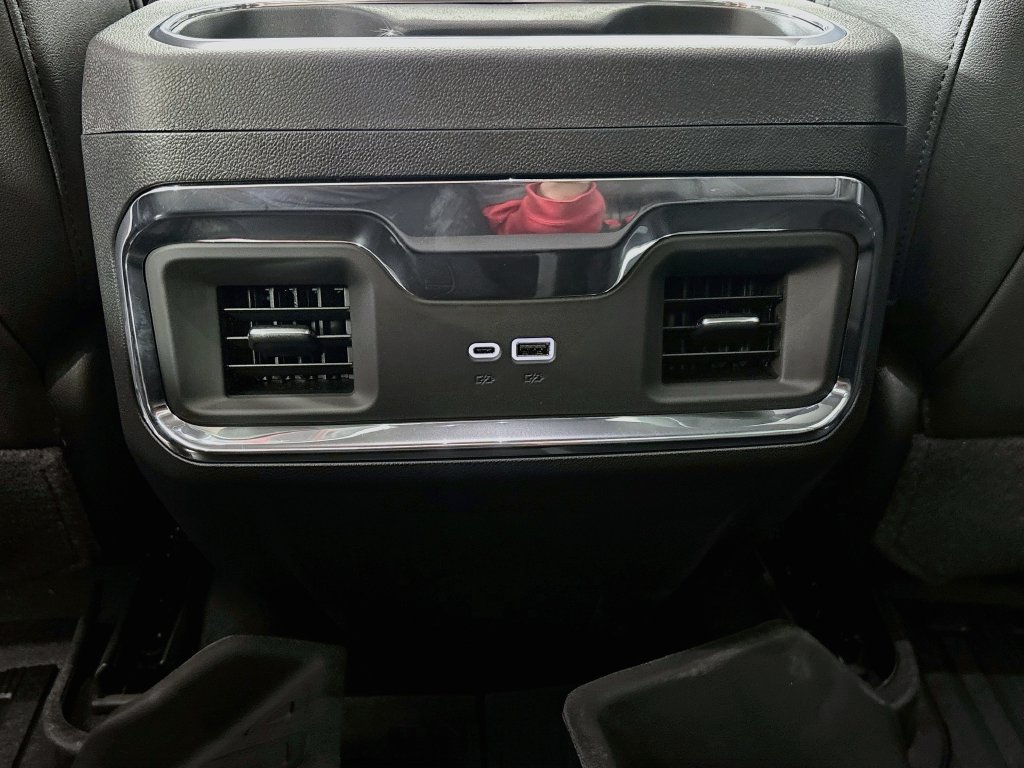 New 2026 GMC Sierra 1500 Elevation w/ Elevation Premium Package AWD/4WD image 26
