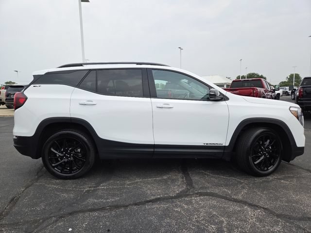 Used 2023 GMC Terrain SLT w/ Tech Package AWD/4WD image 19