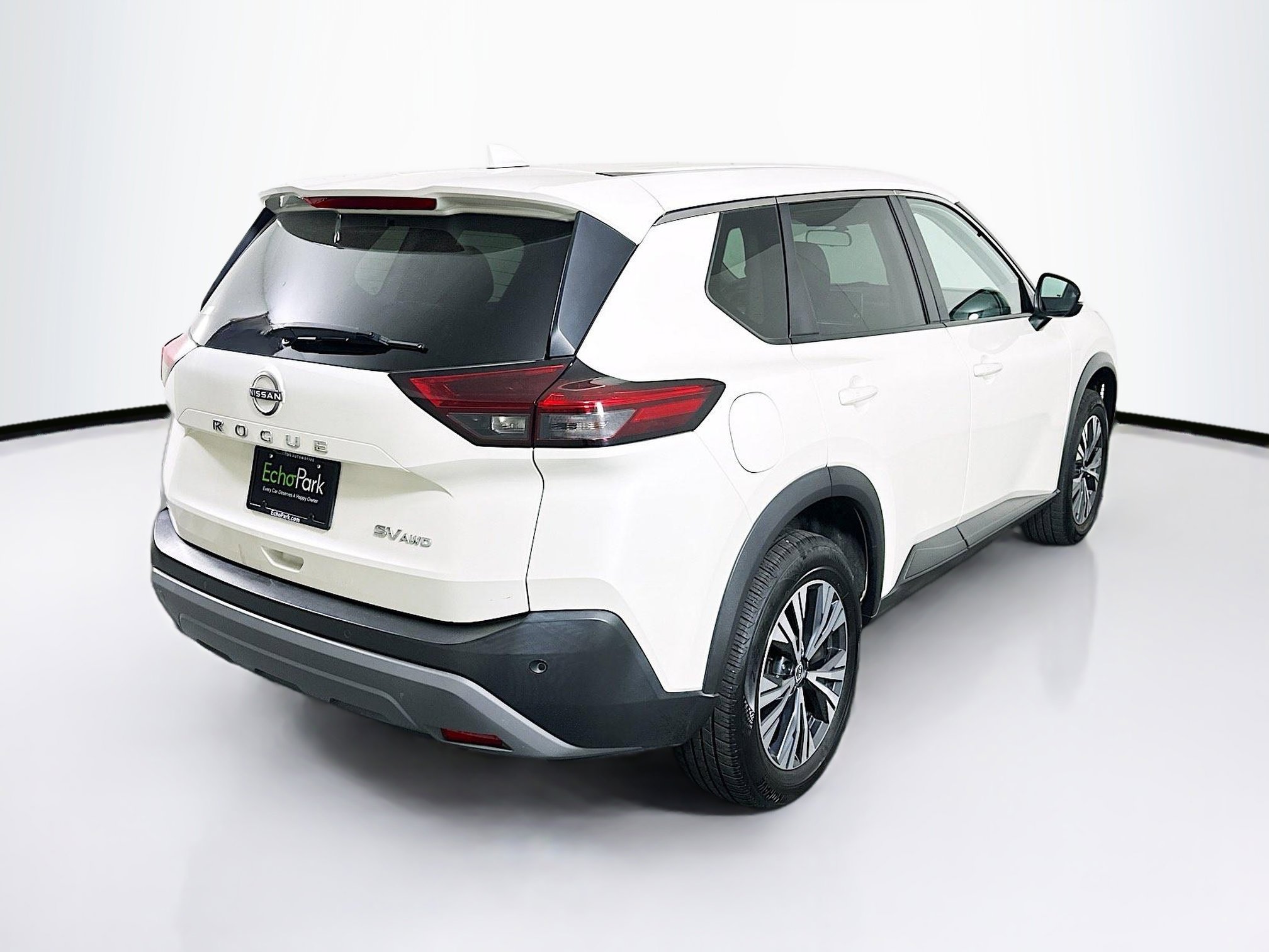 Used 2022 Nissan Rogue SV AWD/4WD image 9