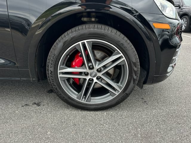 Used 2018 Audi SQ5 Premium Plus w/ S Sport Package AWD/4WD image 35