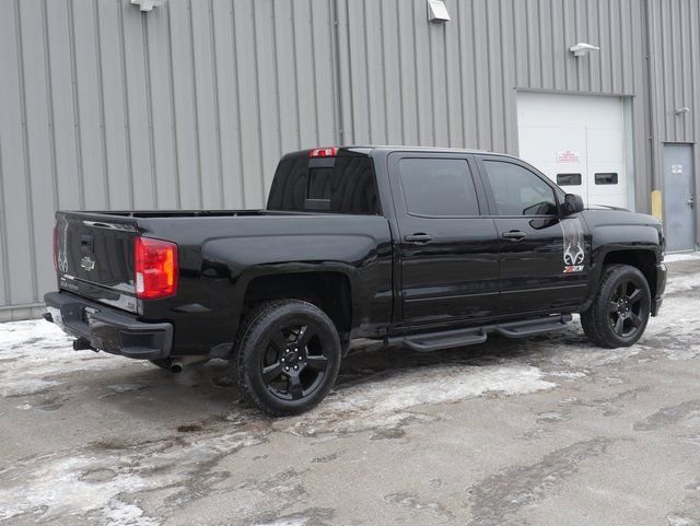 Used 2018 Chevrolet Silverado 1500 LTZ Z71 w/ Realtree Edition image 12