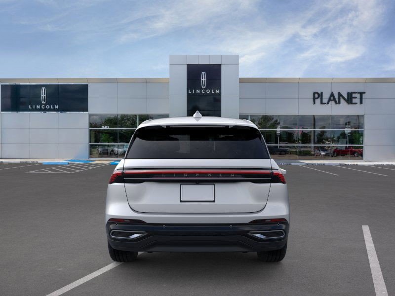 New 2026 Lincoln Nautilus Premier image 5