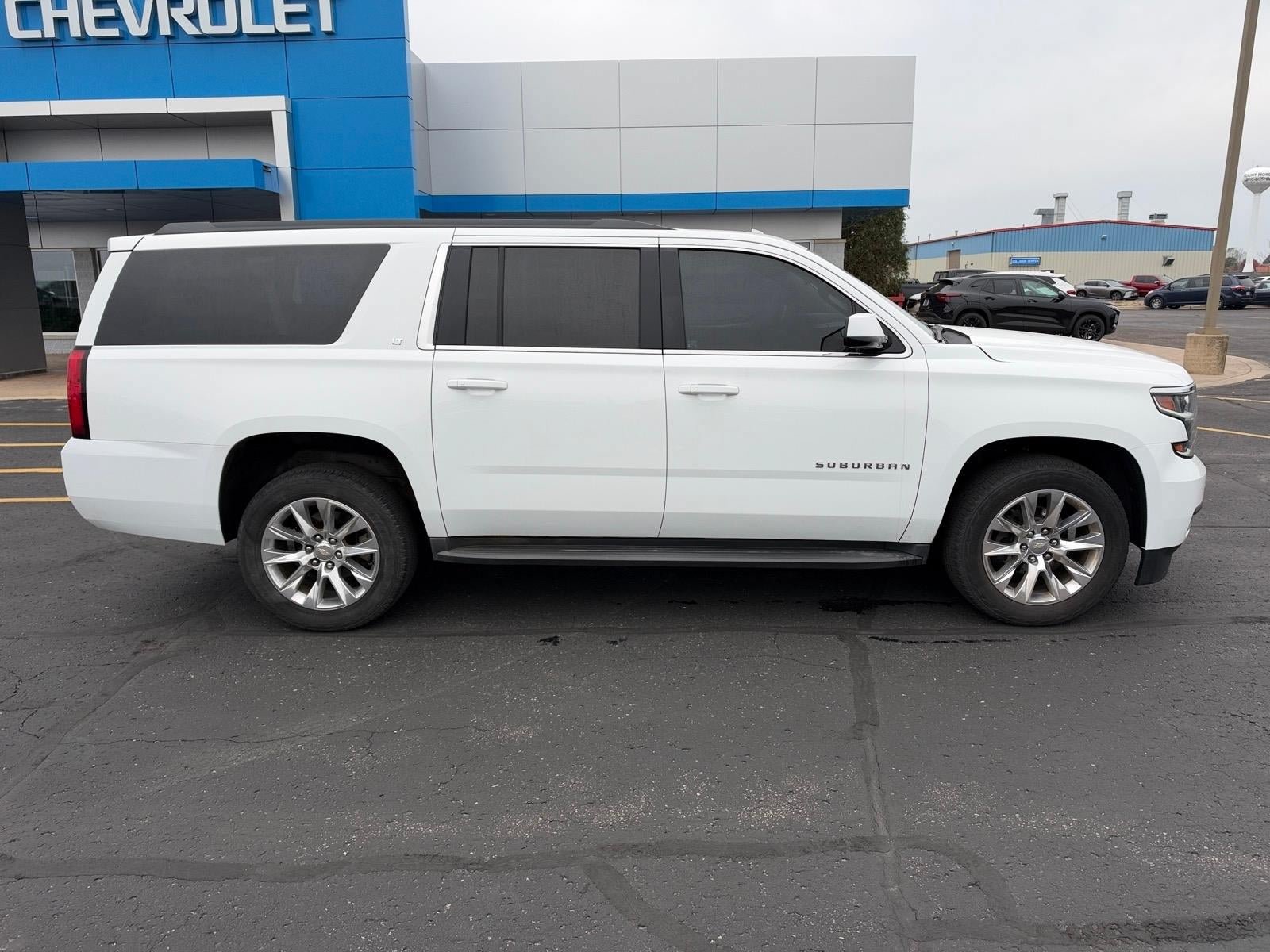 Used 2016 Chevrolet Suburban LT AWD/4WD image 2