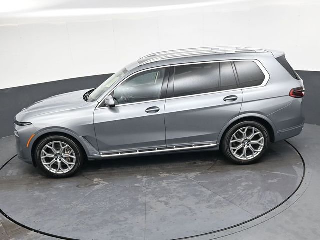 Used 2024 BMW X7 xDrive40i image 29