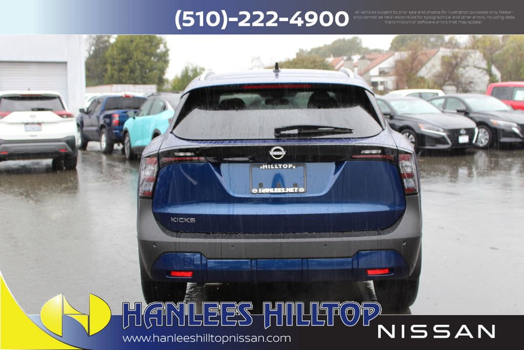 New 2026 Nissan Kicks SV image 8