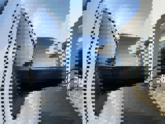 Used 2014 Toyota Tundra Limited image 9