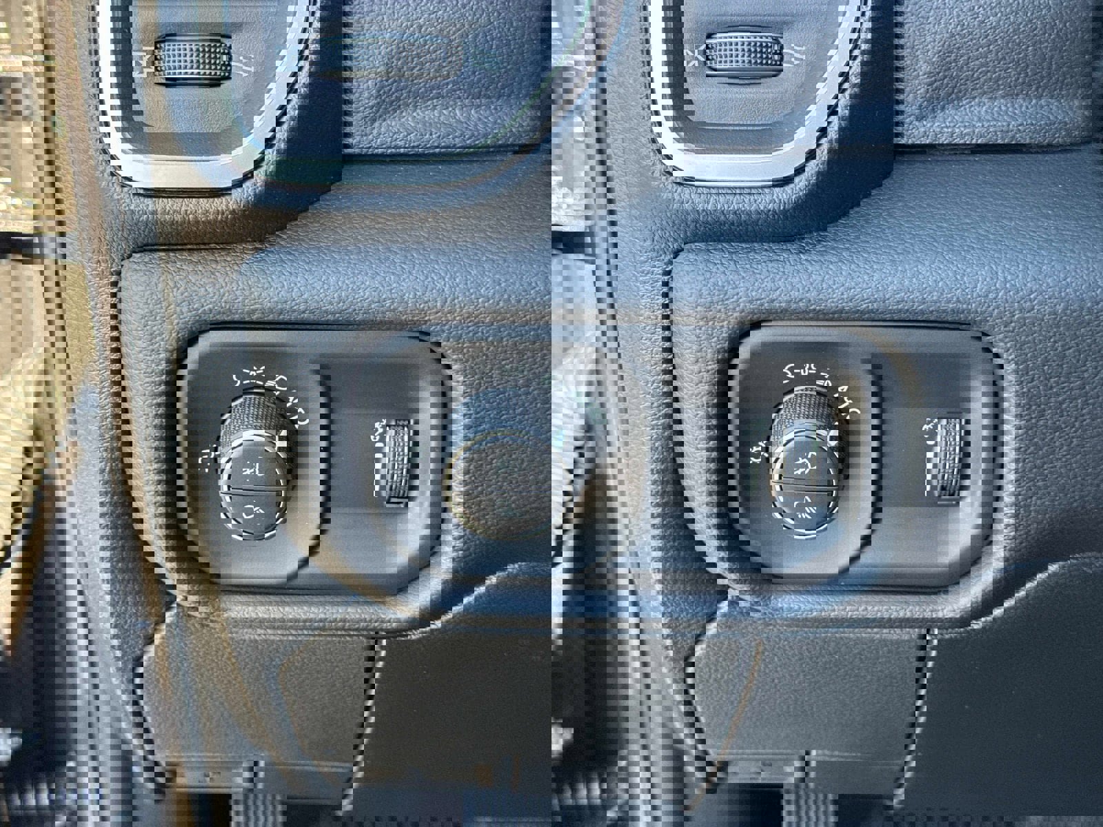 New 2026 RAM 3500 Big Horn image 33