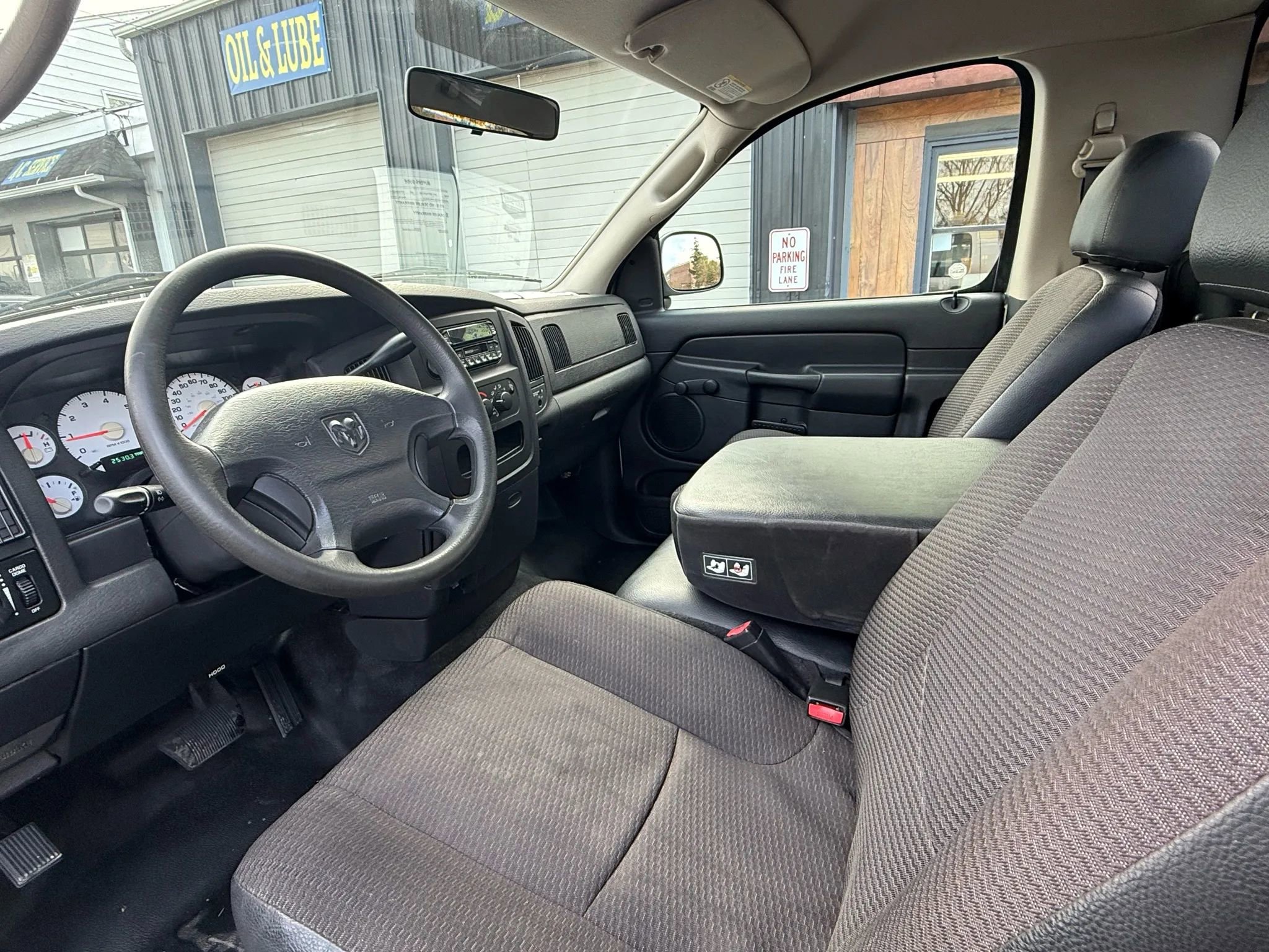 Used 2003 Dodge Ram 1500 Truck ST image 11