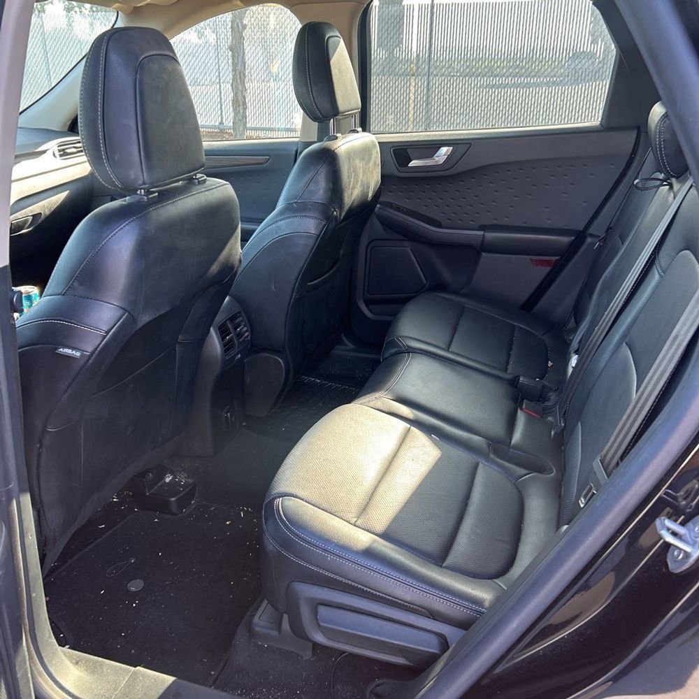 Used 2020 Ford Escape Titanium w/ Titanium Premium Package 2.0 image 15