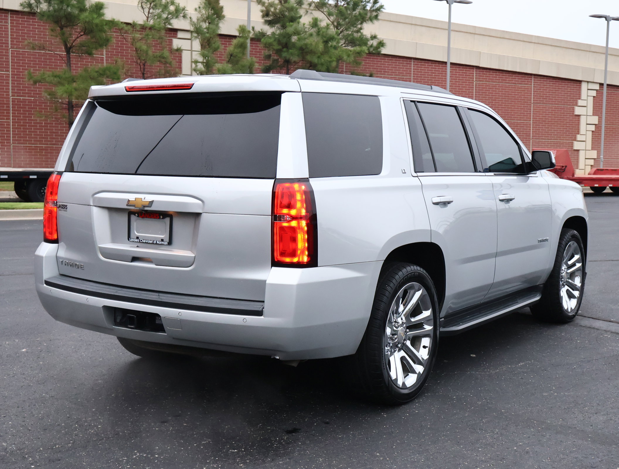 Used 2018 Chevrolet Tahoe LT RWD image 34