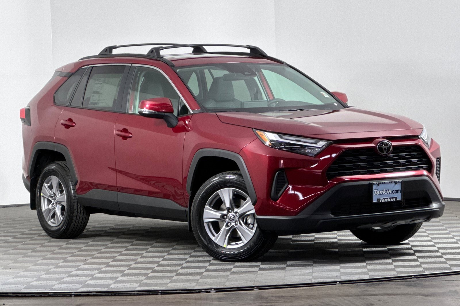 New 2025 Toyota RAV4 XLE image 2