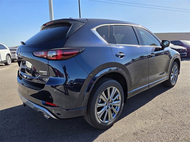New 2025 MAZDA CX-5 Signature image 4