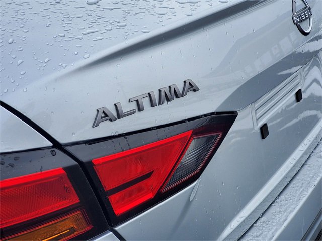 Used 2024 Nissan Altima 2.5 SR image 29