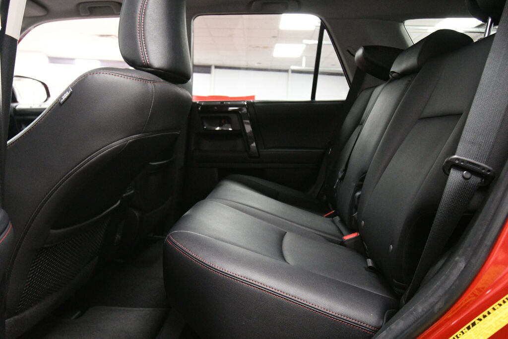 Certified 2023 Toyota 4Runner TRD Off-Road Premium w/ Moonroof Package AWD/4WD image 23