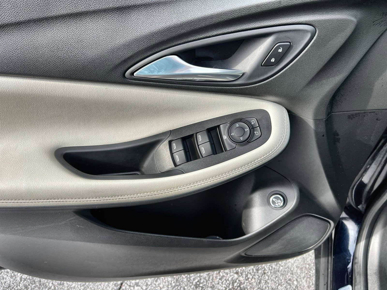 Used 2021 Buick Encore GX Select w/ Advanced Technology Package image 15