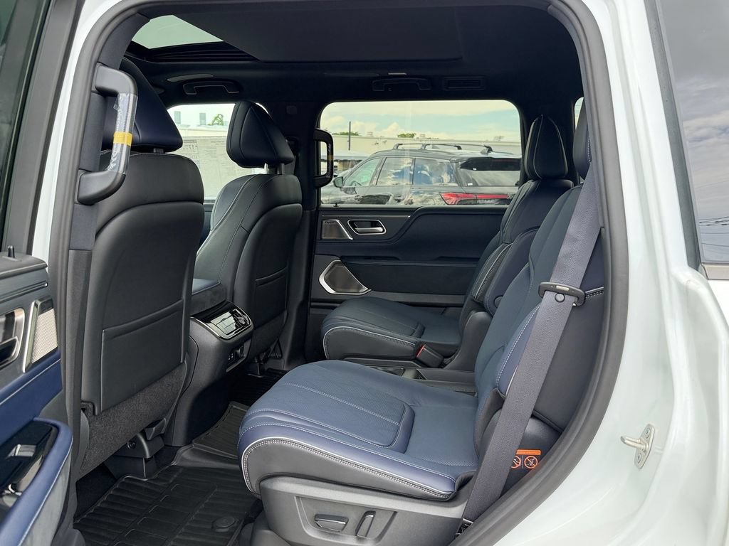 New 2027 INFINITI QX80 Sensory w/ Sport Exterior Package AWD/4WD image 11