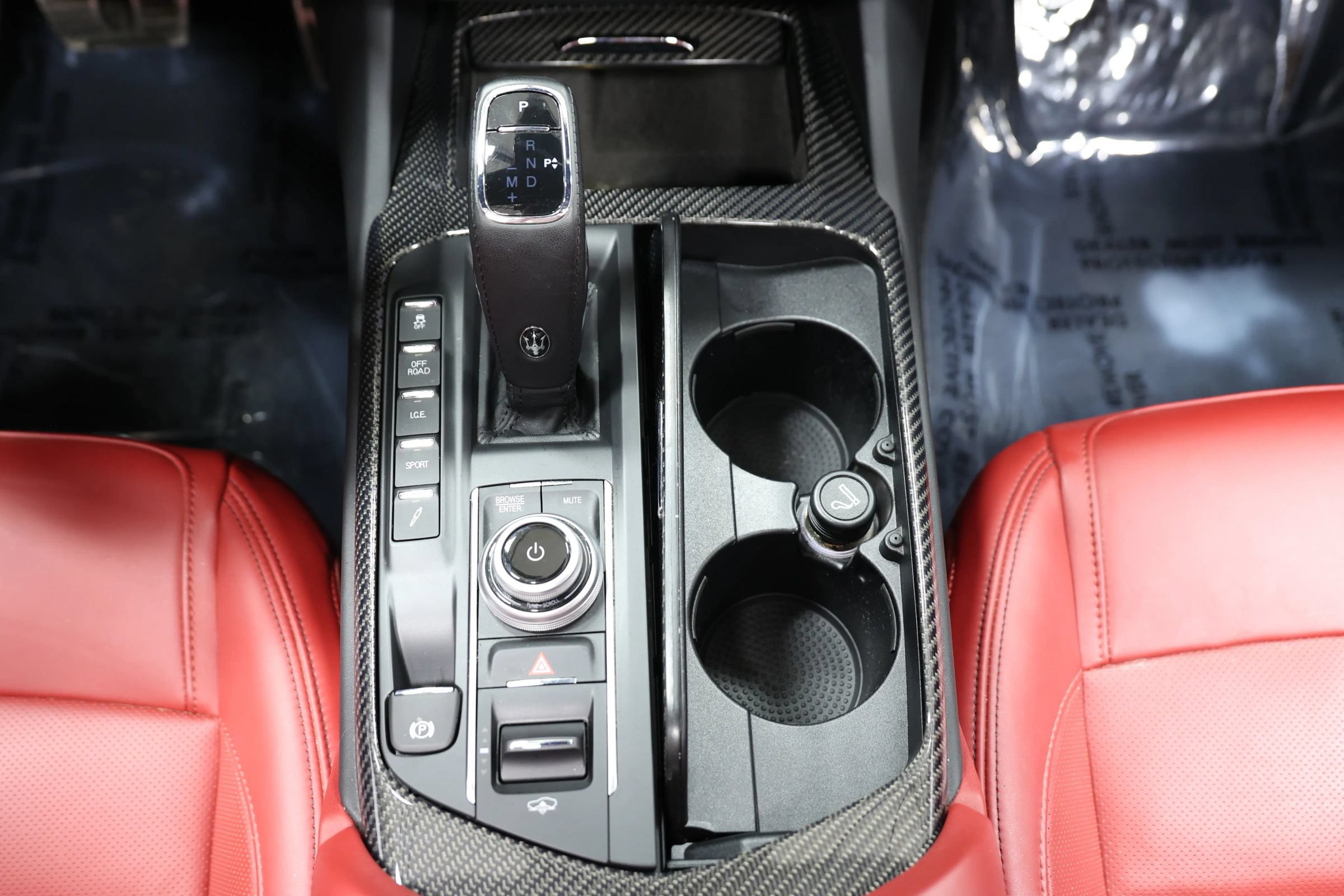 Used 2021 Maserati Levante GTS AWD/4WD image 43