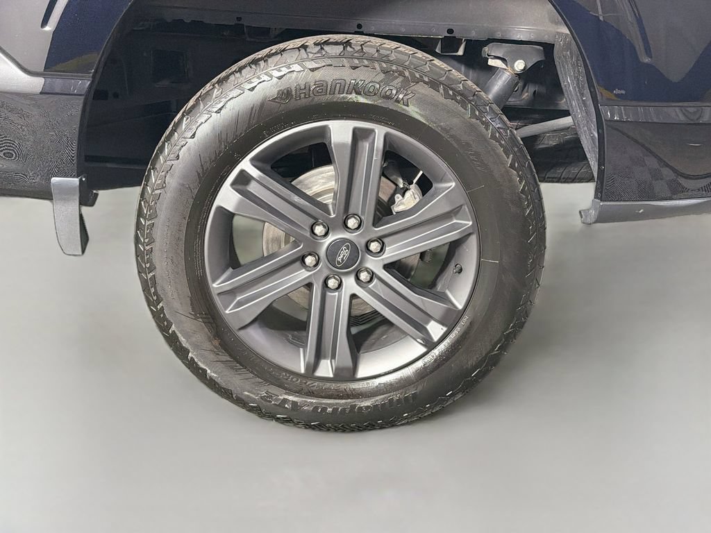 Used 2023 Ford F150 Lariat w/ Equipment Group 502A High AWD/4WD image 32
