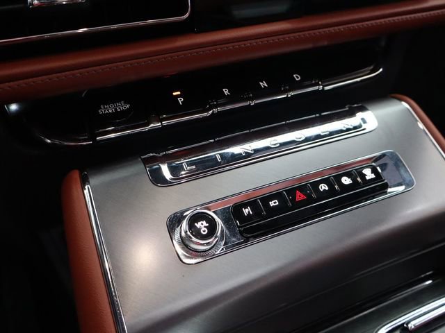 New 2025 Lincoln Aviator Reserve w/ Luxury Package image 12