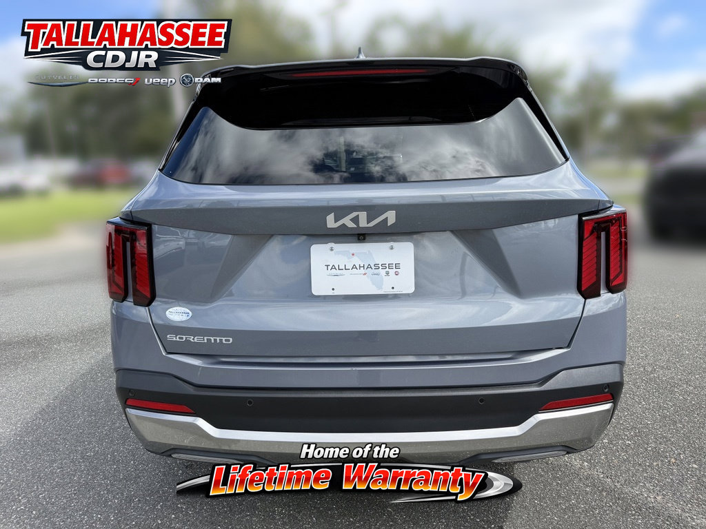 Used 2025 Kia Sorento SX FWD image 4