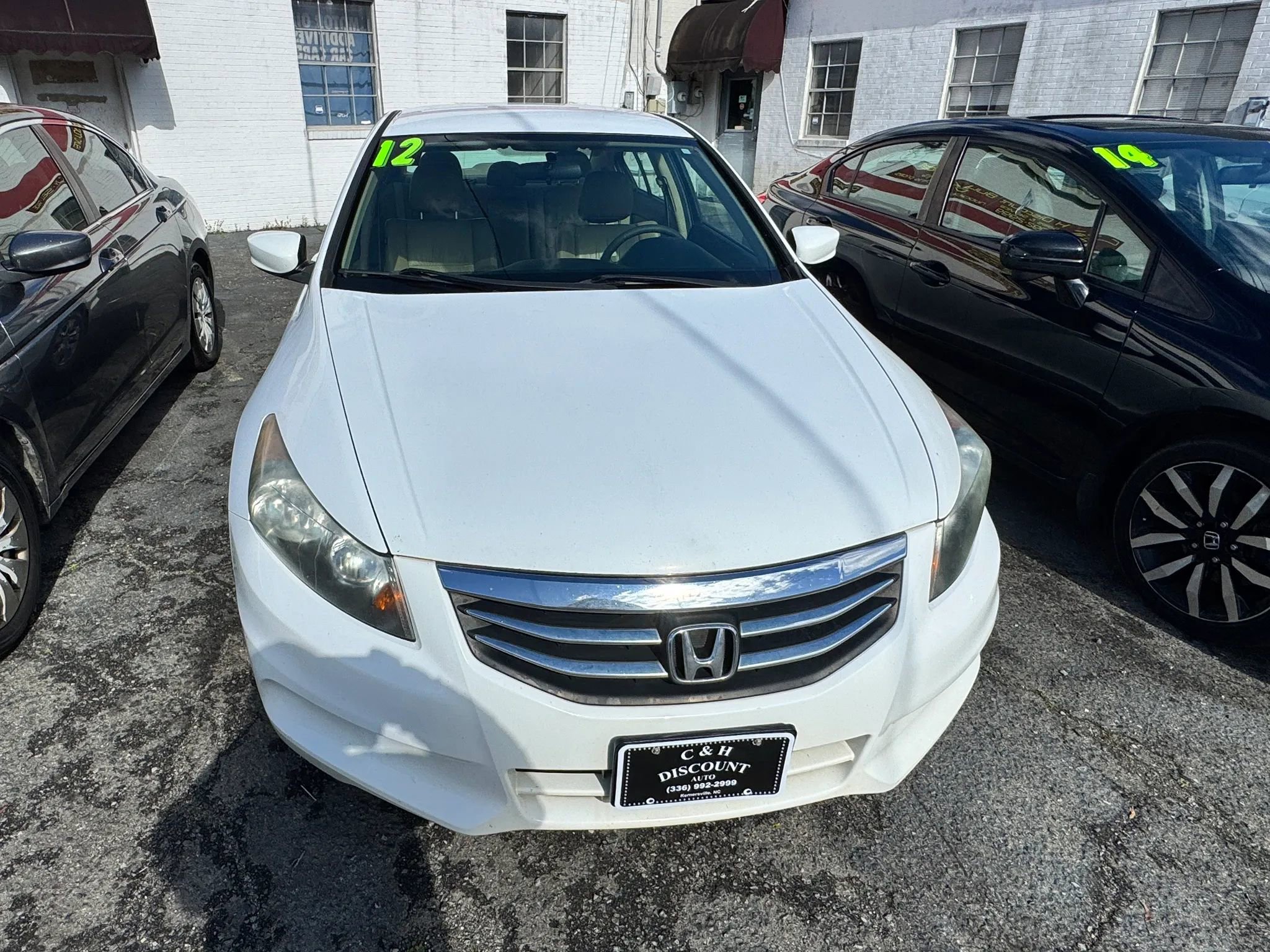 Used 2012 Honda Accord SE image 2