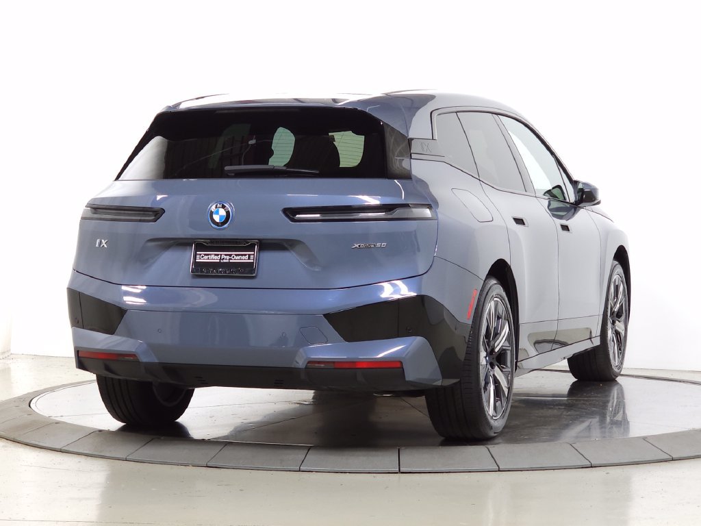 Certified 2024 BMW iX xDrive50 w/ Premium Package AWD/4WD image 12