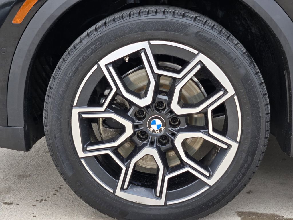 Used 2024 BMW X2 xDrive28i w/ Convenience Package image 12