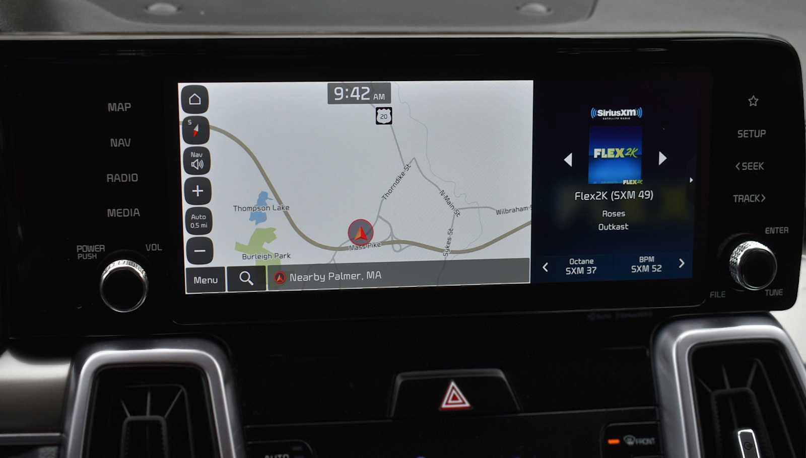 Used 2023 Kia Sorento EX image 19