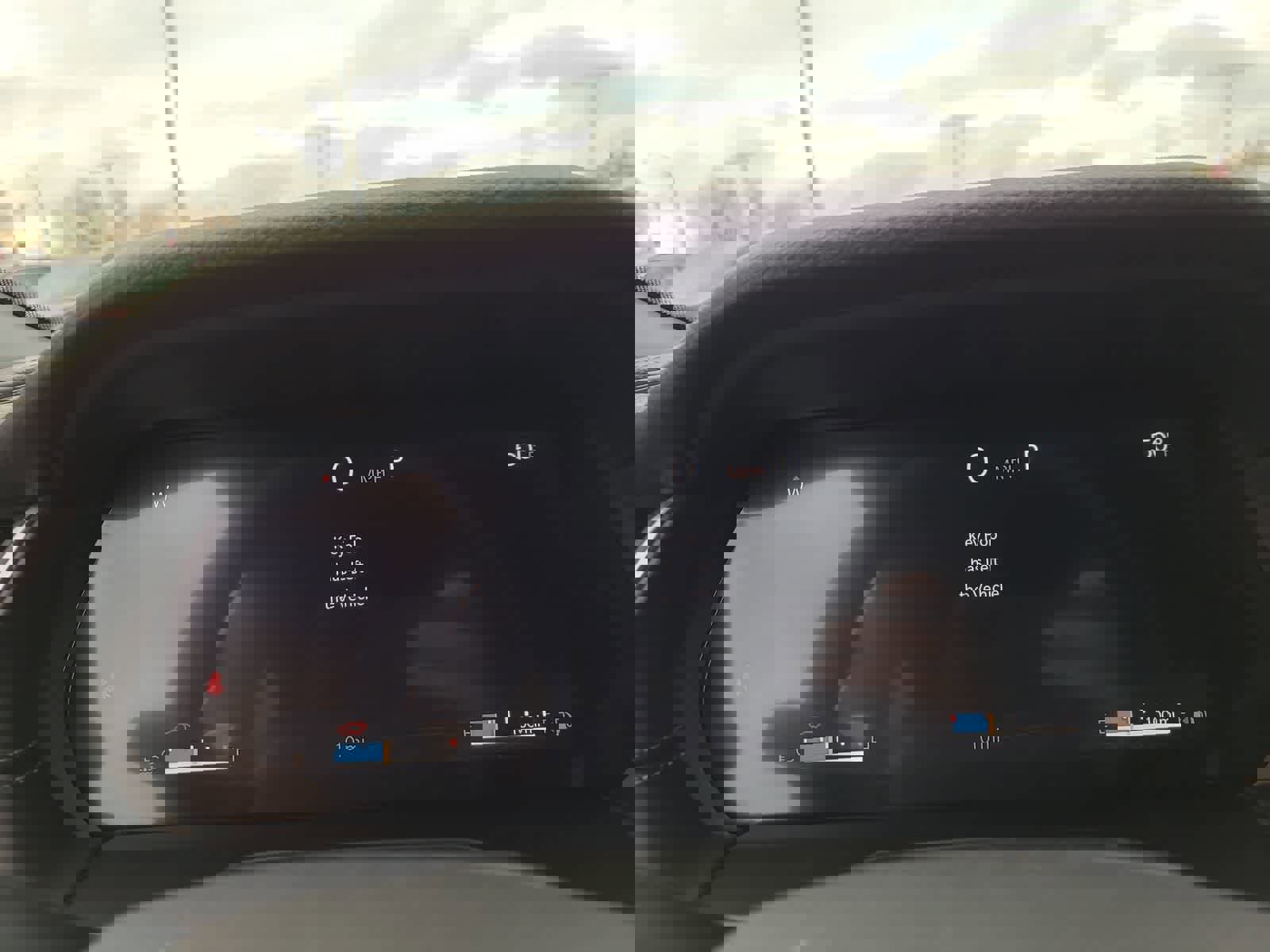 New 2025 Jeep Grand Cherokee Altitude image 26