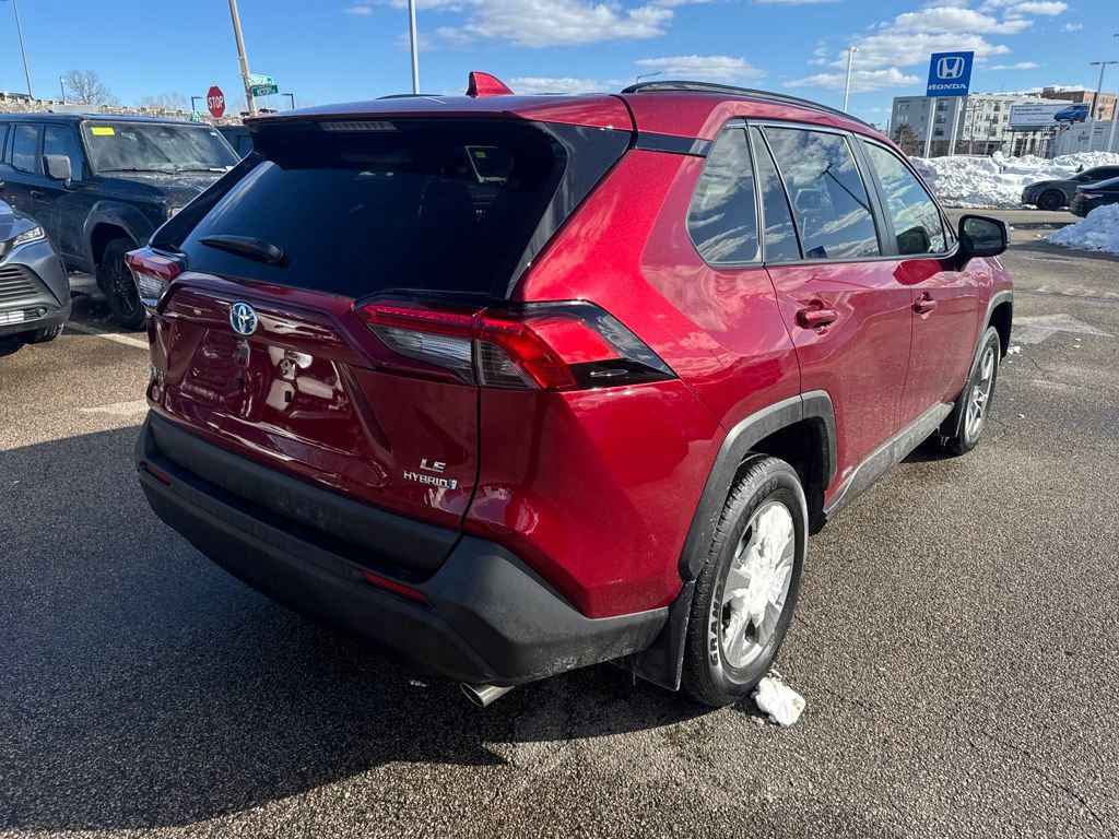 Used 2023 Toyota RAV4 LE image 7