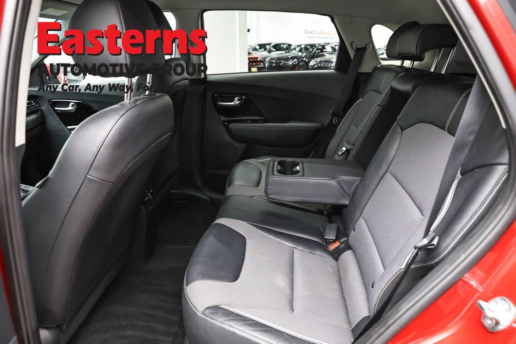 Used 2022 Kia Niro EX w/ Cold Weather Package FWD image 22