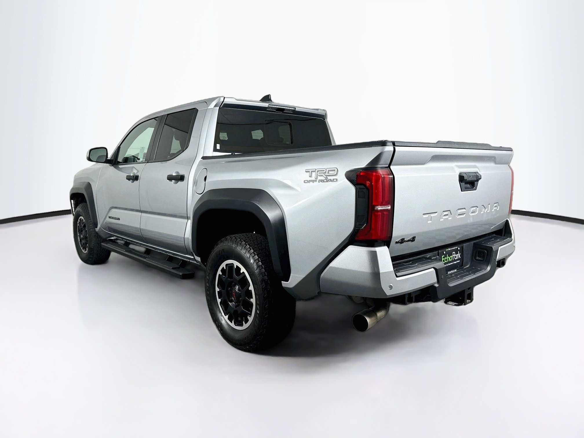 Used 2024 Toyota Tacoma TRD Off-Road w/ TRD Off Road Upgrade Package AWD/4WD image 5